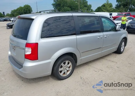 2012 Chrysler Town & Country Touring из США, поврежденный, VIN 2C4RC1BG4CR350630